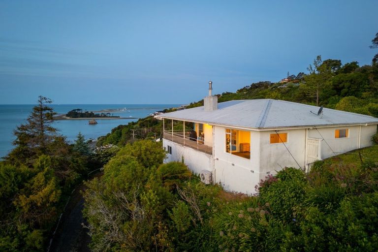 Photo of property in 99 Moana Avenue, Moana, Nelson, 7011