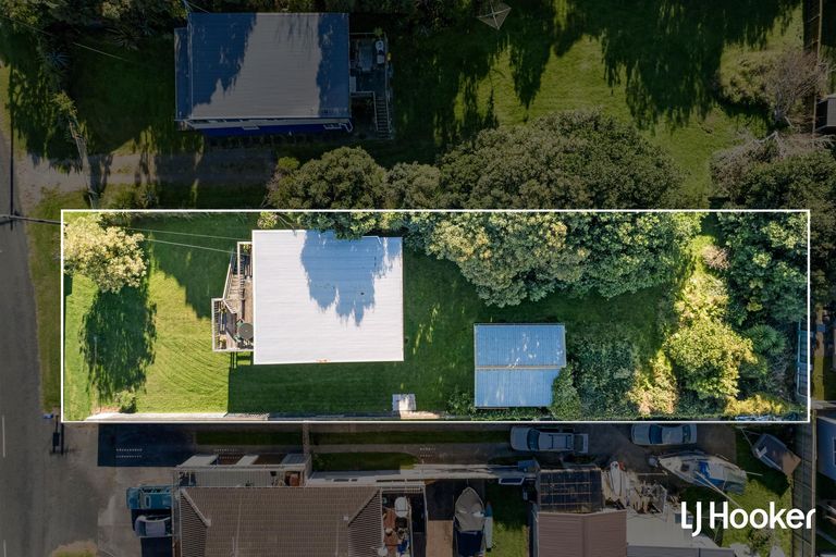 Photo of property in 39 Pio Road, Bowentown, Waihi Beach, 3177