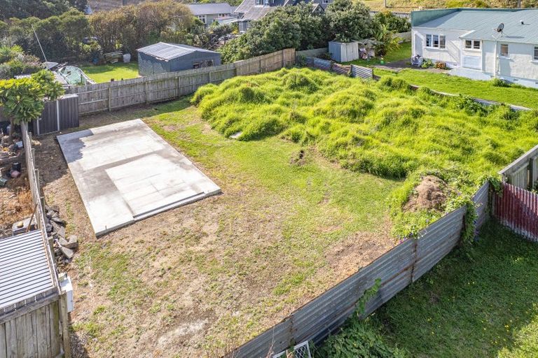 Photo of property in 46 Seafront Road, Castlecliff, Whanganui, 4501