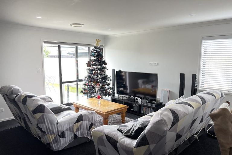 Photo of property in 12 Tawhiti Road, Pukekohe, 2120