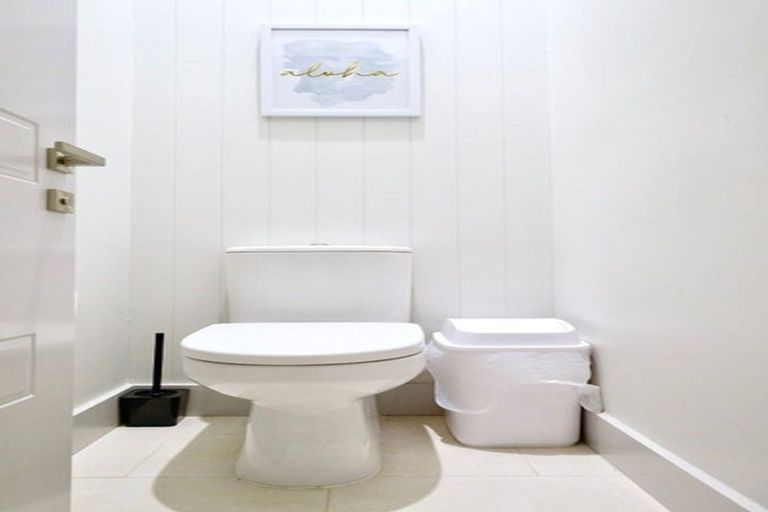 Photo of property in 119a Weatherly Road, Torbay, Auckland, 0630