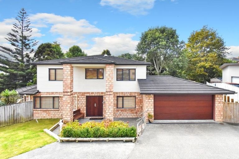 Photo of property in 12 Beirut Court, The Gardens, Auckland, 2105