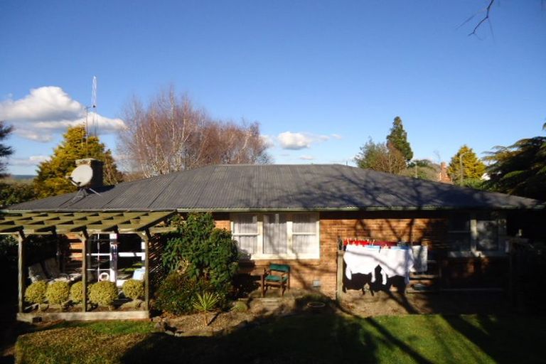 Photo of property in 2 Reid Drive, Putaruru, 3411