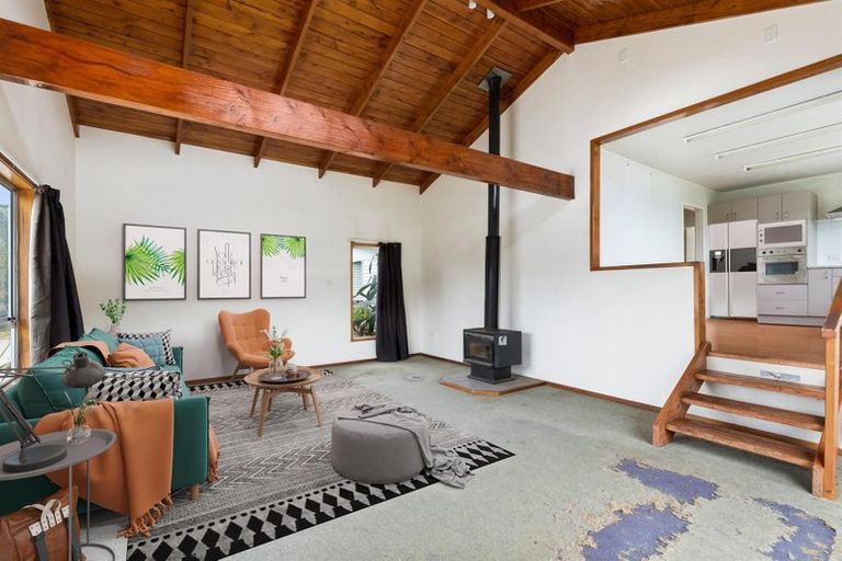 Photo of property in 3265 South Head Road, South Head, Helensville, 0874