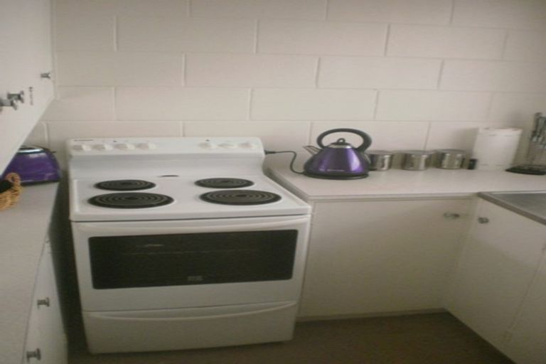 Photo of property in 20 Edgeware Road, Palmerston North, 4410