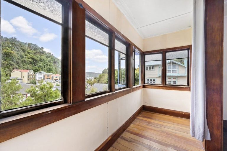 Photo of property in 4 Durham Street, Aro Valley, Wellington, 6021