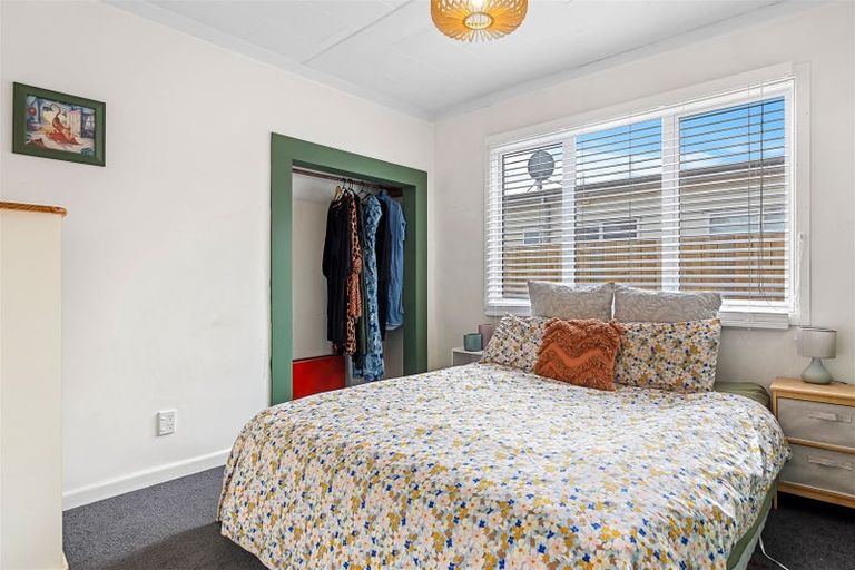 Photo of property in 20 Ferry Road, Woodend Beach, Kaiapoi, 7691