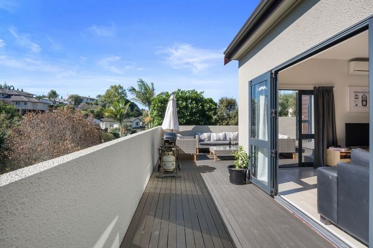 Photo of property in 5/19 Langana Avenue, Browns Bay, Auckland, 0630