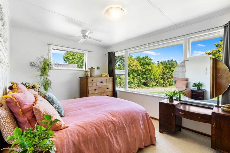 Photo of property in 562 Lowe Street, Camberley, Hastings, 4120