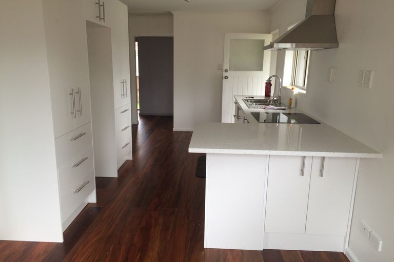 Photo of property in 1/9 Elizabeth Street, Papakura, 2110