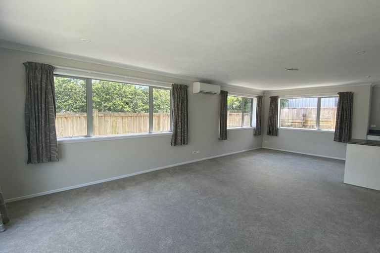 Photo of property in 165b Stokes Valley Road, Stokes Valley, Lower Hutt, 5019