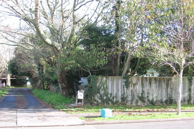 Photo of property in 18 Brocas Avenue, Hillcrest, Hamilton, 3216