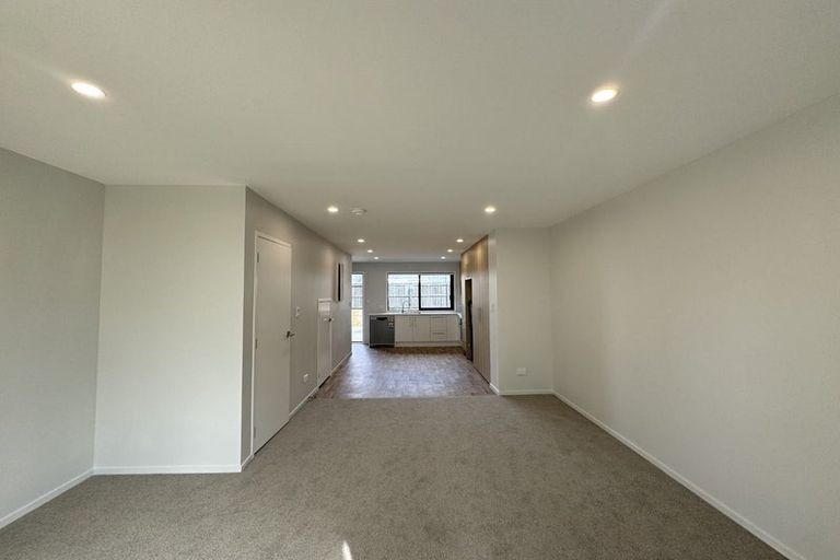 Photo of property in 65 Huri Street, Mangere Bridge, Auckland, 2022
