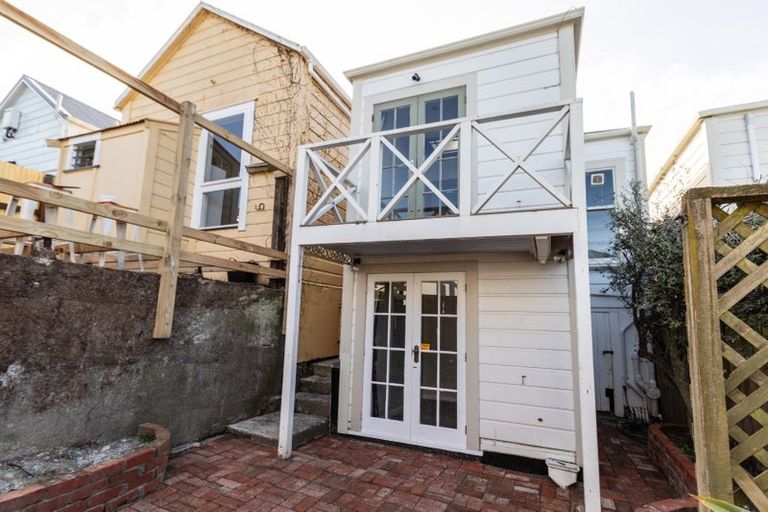 Photo of property in 19 Douglas Street, Mount Cook, Wellington, 6021