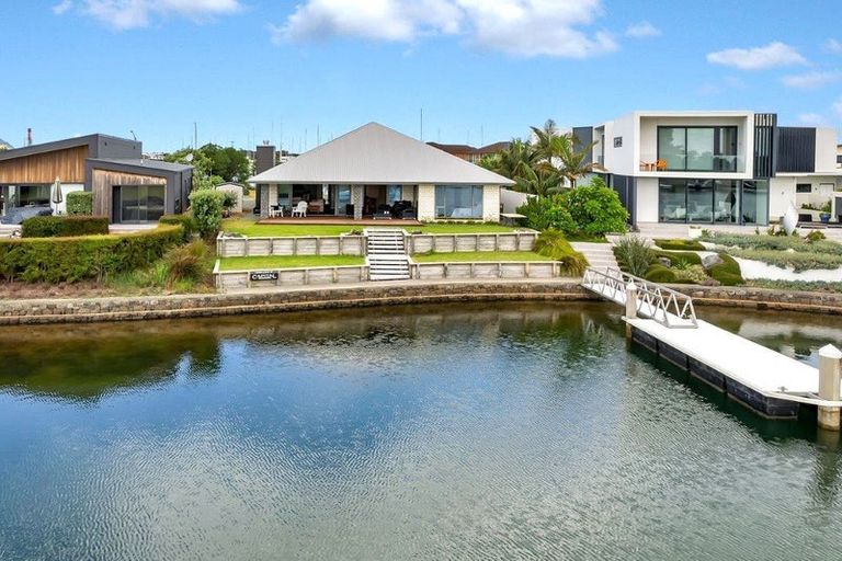 Photo of property in 44 Mariners Haven, One Tree Point, 0118