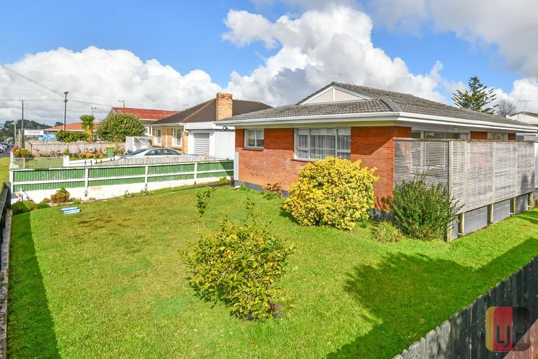 Photo of property in 1/17 Wood Street, Papakura, 2110