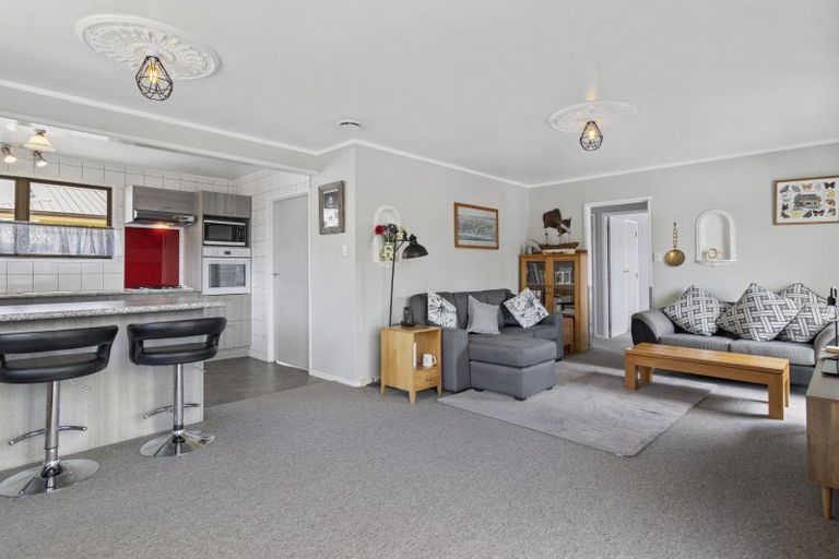 Photo of property in 52a Claude Street, Fairfield, Hamilton, 3214