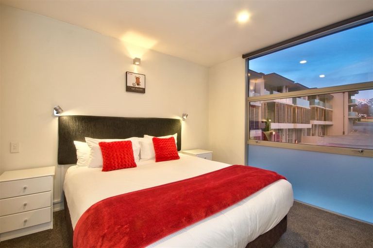 Photo of property in The Beeches Apartments, 13/60 Hallenstein Street, Queenstown, 9300