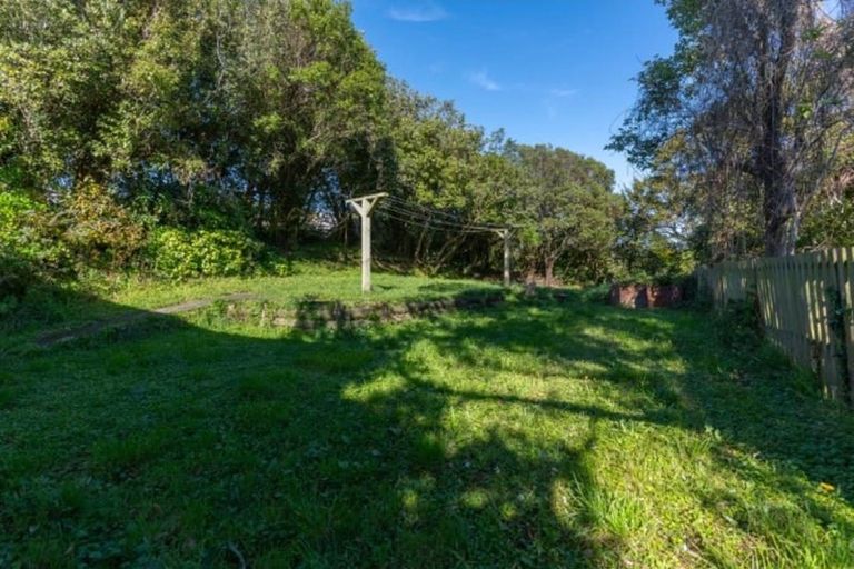 Photo of property in 7 Haumia Street, Johnsonville, Wellington, 6037
