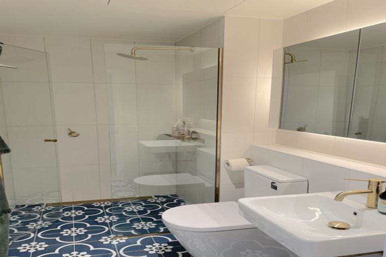 Photo of property in Sunset West, 405/251 Victoria Street, Wellington, 6011