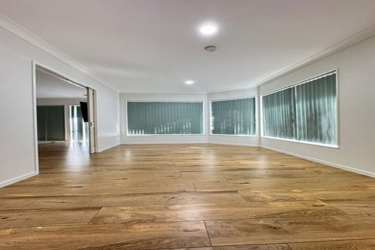 Photo of property in 180 Settlement Road, Papakura, 2110