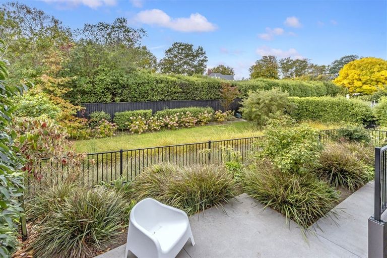 Photo of property in 9 Bannister Place, Ilam, Christchurch, 8053