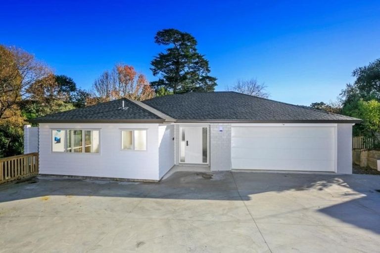 Photo of property in 7a Fuchsia Place, Birkdale, Auckland, 0626