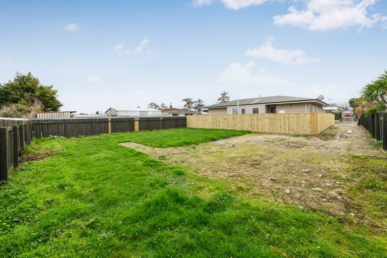 Photo of property in 40a Raglan Avenue, Cloverlea, Palmerston North, 4412