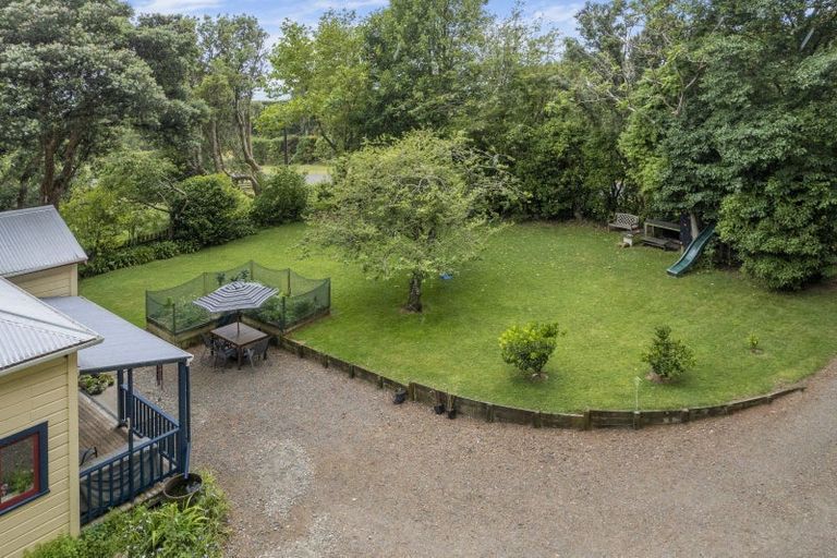 Photo of property in 374 Scotts Road, Linton, Palmerston North, 4472