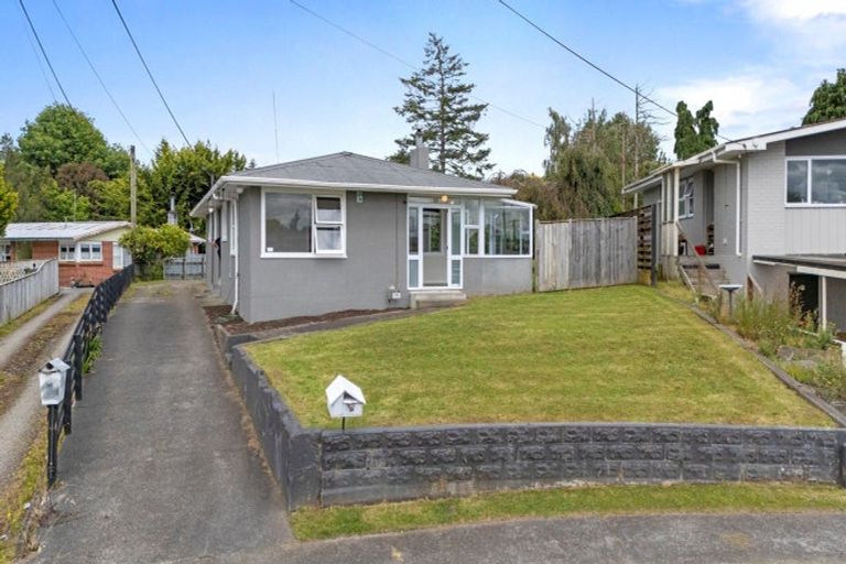Photo of property in 18 Mcclure Street, Feilding, 4702
