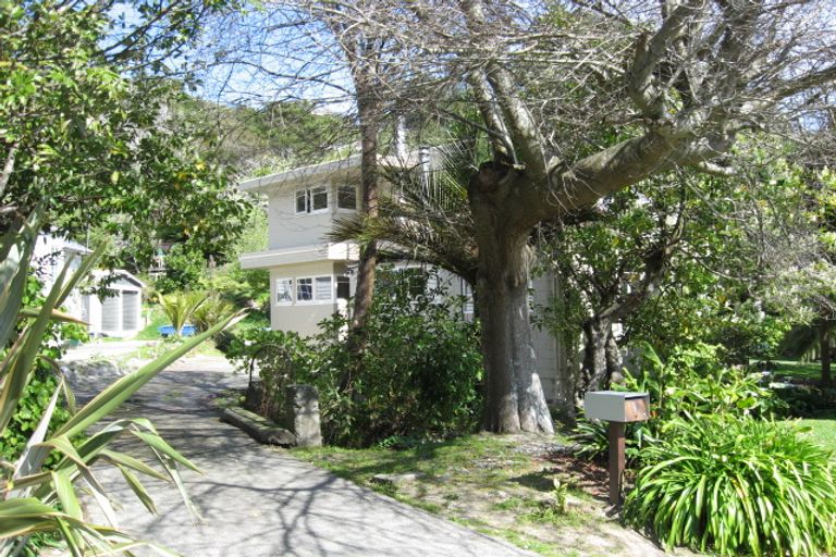Photo of property in 9 Wyndrum Avenue, Waterloo, Lower Hutt, 5011