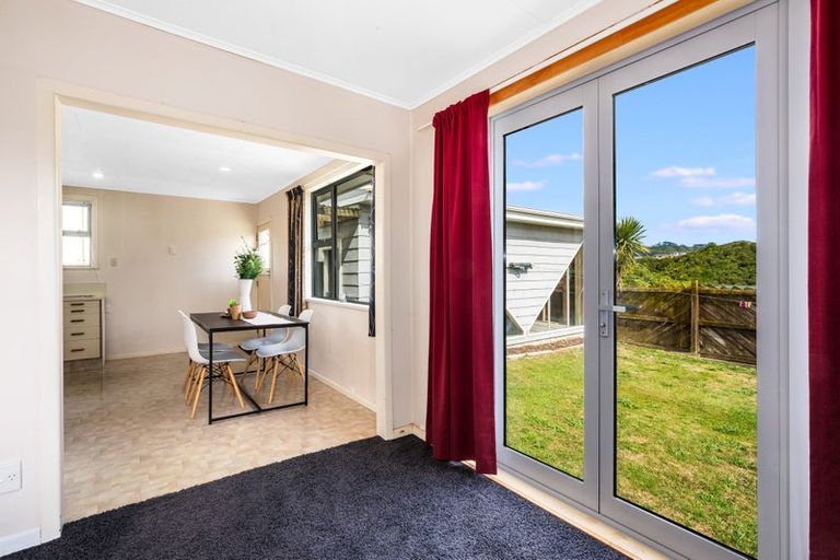 Photo of property in 21 Windley Street, Ranui, Porirua, 5024