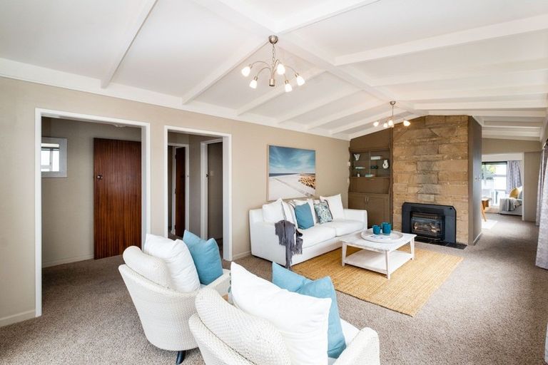 Photo of property in 118 Charles Street, Westshore, Napier, 4110