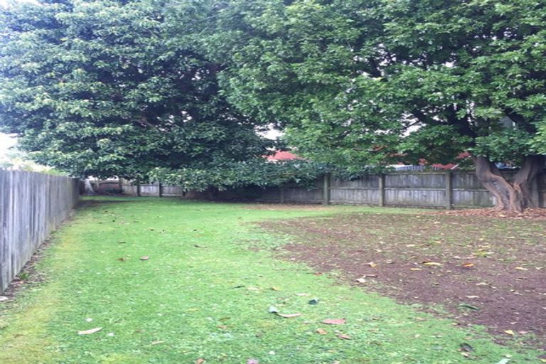 Photo of property in 1/2 Wolfe Street, Regent, Whangarei, 0112