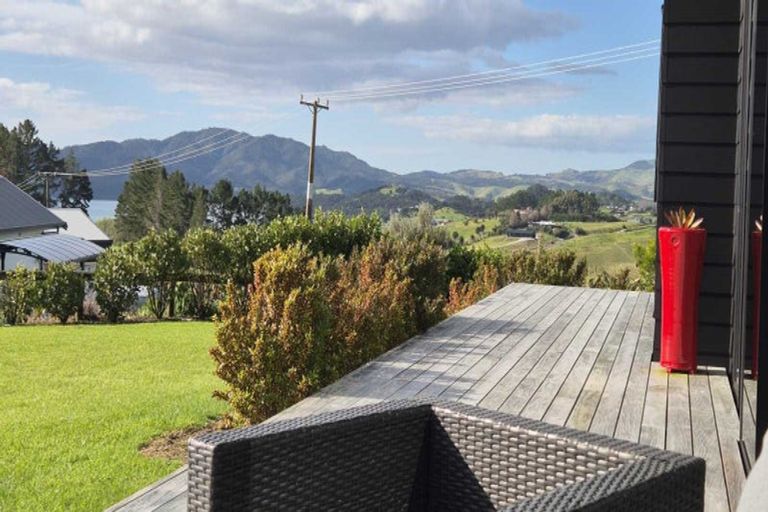 Photo of property in 330 Cable Bay Block Road, Cable Bay, 0420