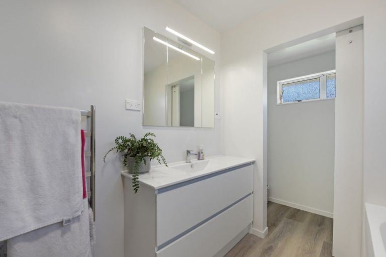 Photo of property in 2/74 Scotia Street, Wakatu, Nelson, 7011