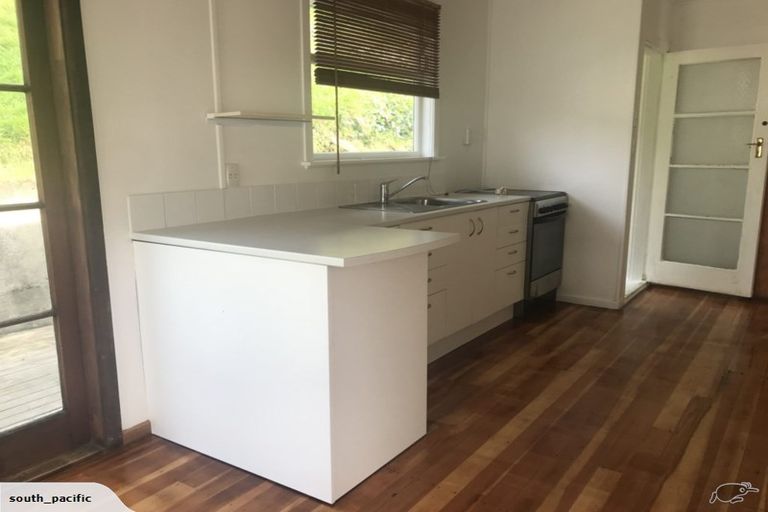 Photo of property in 143 Maupuia Road, Miramar, Wellington, 6022