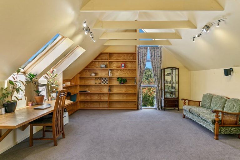 Photo of property in 21 Parerohi Grove, Kuratau, Turangi, 3381