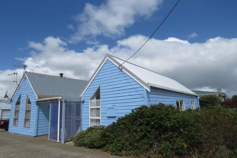 Photo of property in 26 Severn Street, Clifton, Invercargill, 9812