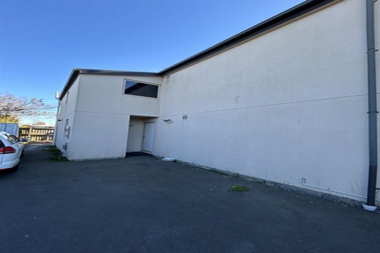 Photo of property in 73 Grafton Street, Waltham, Christchurch, 8011