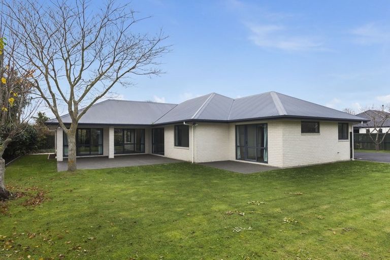 Photo of property in 5 Quantock Place, Burwood, Christchurch, 8083