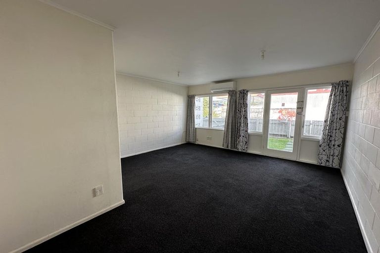 Photo of property in 11/6-8 Keys Street, Elderslea, Upper Hutt, 5018
