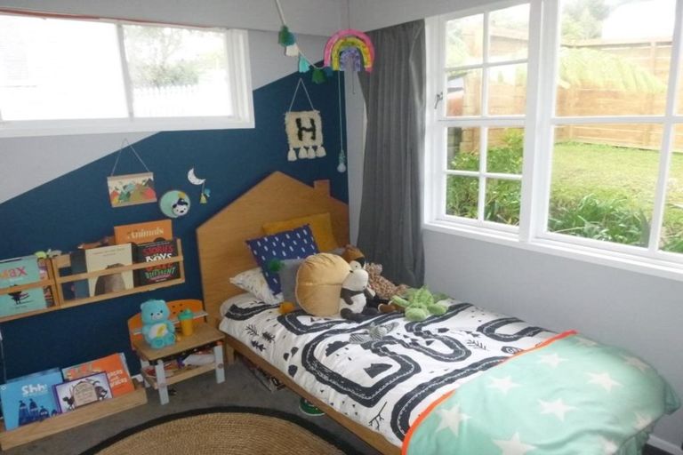 Photo of property in 147 Major Drive, Kelson, Lower Hutt, 5010