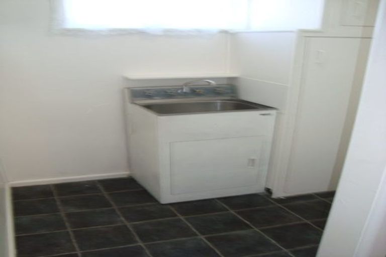 Photo of property in 23 Hillary Crescent, Maraenui, Napier, 4110