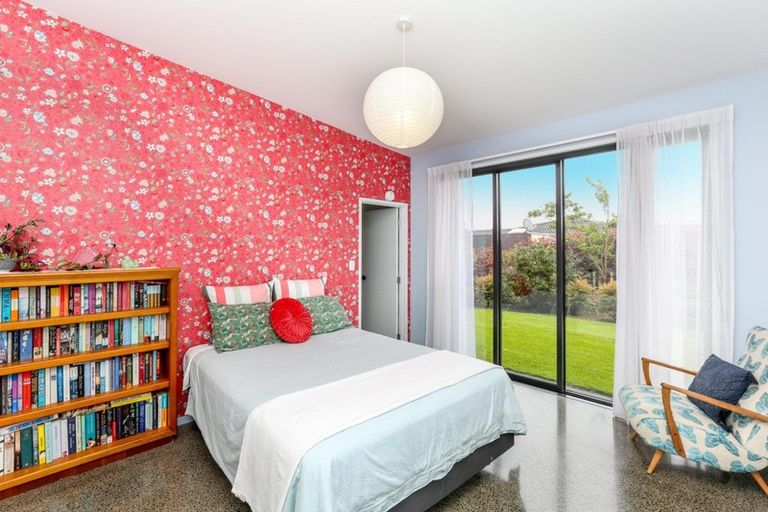 Photo of property in 34 Carthew Street, Okato, 4335