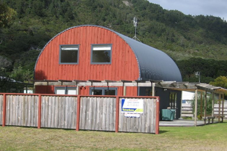 Photo of property in 28a Pauanui Beach Road, Pauanui, Hikuai, 3579