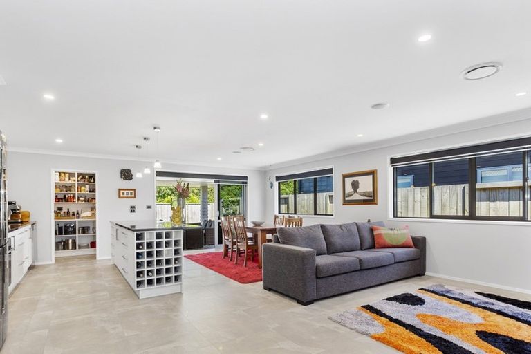 Photo of property in 67 Awatira Drive, Papamoa Beach, Papamoa, 3118