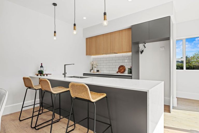 Photo of property in 33 Petrie Street, Richmond, Christchurch, 8013