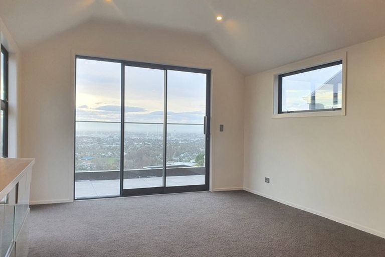 Photo of property in 2/14 Lookaway Place, Huntsbury, Christchurch, 8022