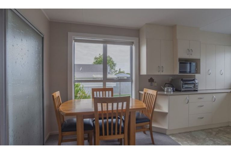 Photo of property in 3/9 Oxford Street, West End, Timaru, 7910